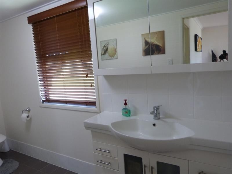 7 Dalgleish Street, Kurrimine Beach QLD 4871