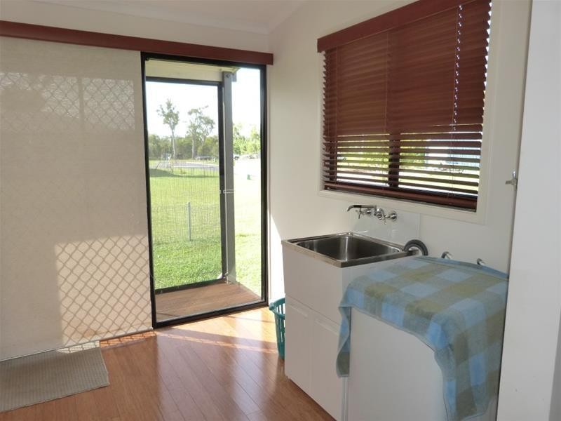 7 Dalgleish Street, Kurrimine Beach QLD 4871