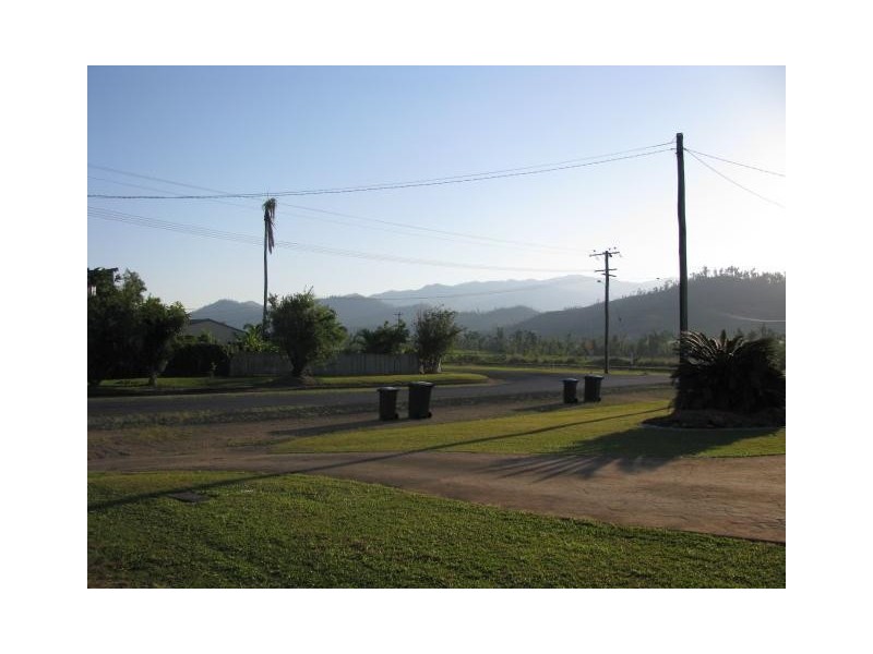 5 Glasgow Street, El Arish QLD 4855