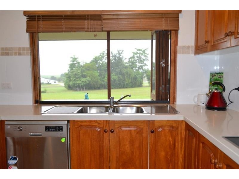 25 Stuart Drive, Feluga QLD 4854