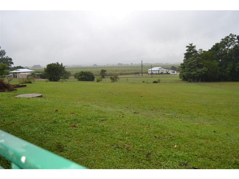 25 Stuart Drive, Feluga QLD 4854