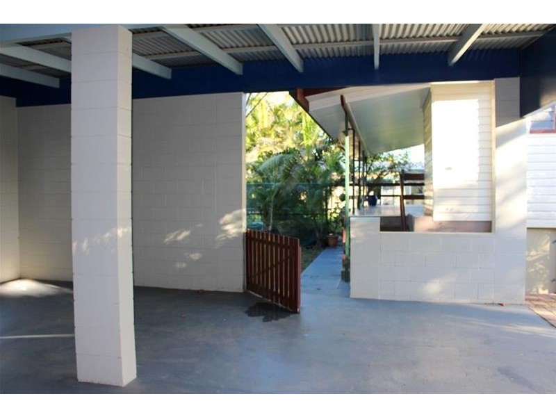 4 Walter Lever Estate Road, Silkwood QLD 4856