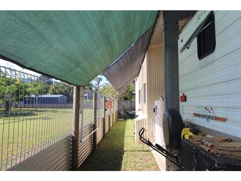 10 Nivosa Court, Mission Beach QLD 4852