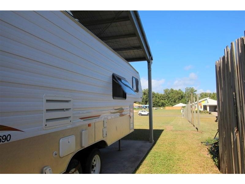 10 Nivosa Court, Mission Beach QLD 4852