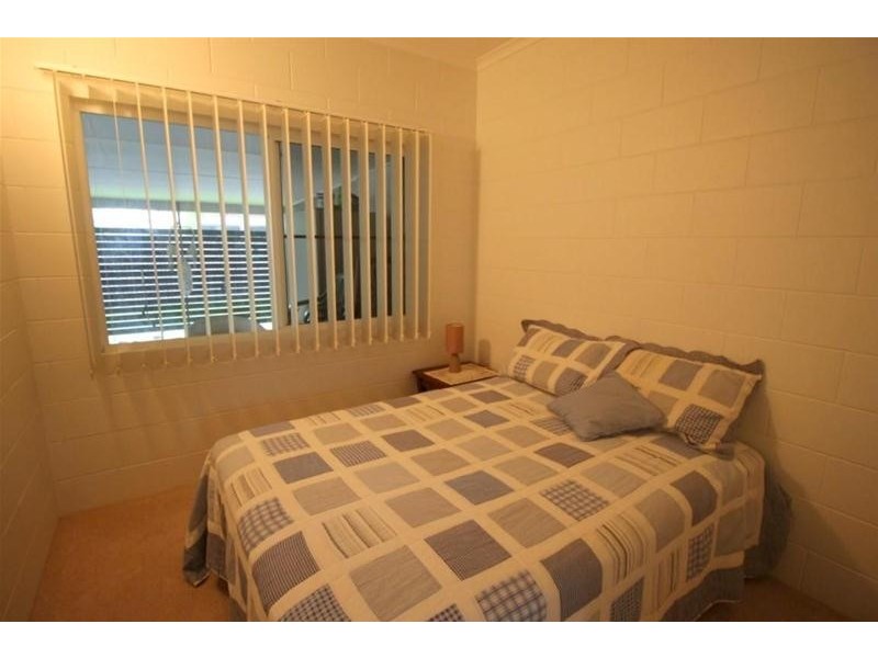 57 Taylor Street, Tully Heads QLD 4854