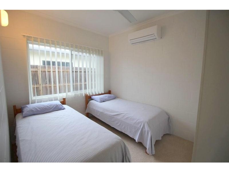 57 Taylor Street, Tully Heads QLD 4854