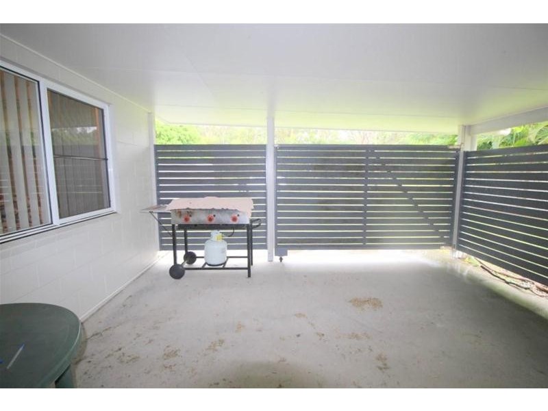 57 Taylor Street, Tully Heads QLD 4854