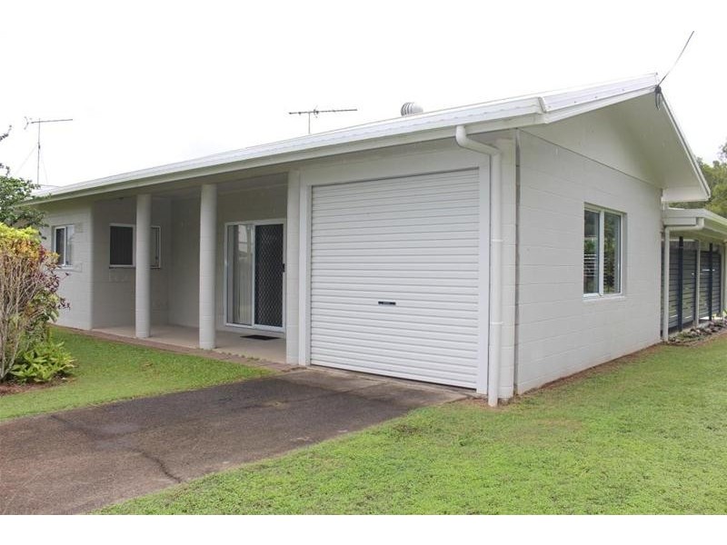 57 Taylor Street, Tully Heads QLD 4854