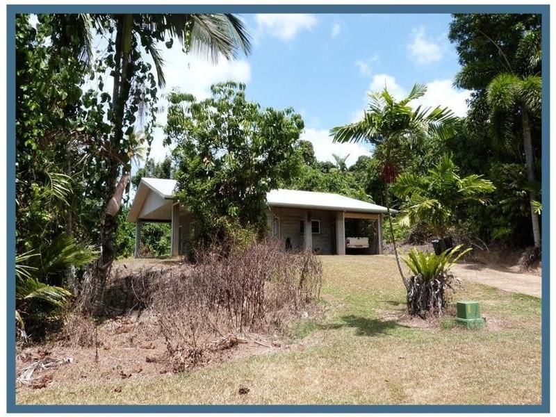 75 Cutten Street, Bingil Bay QLD 4852