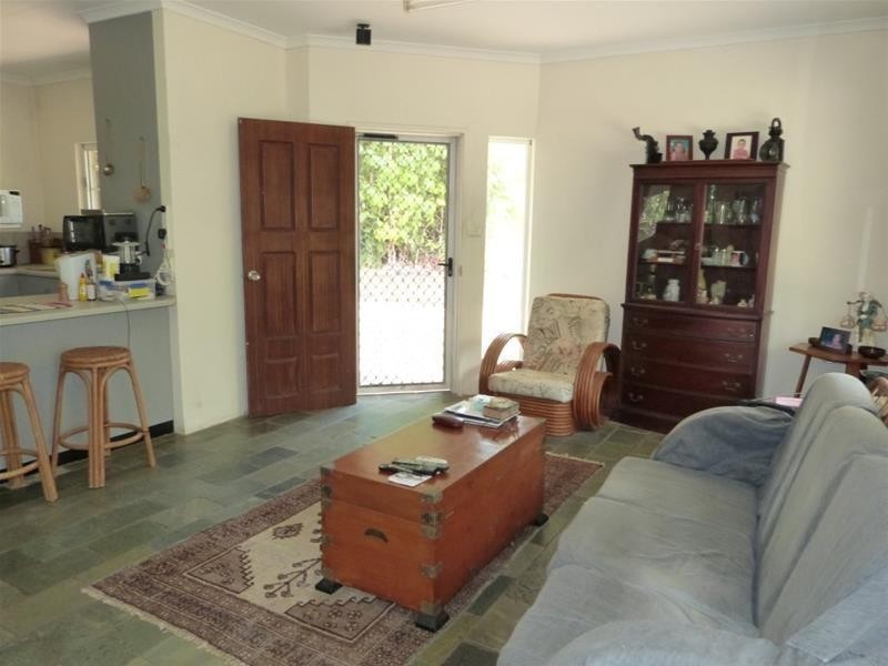 75 Cutten Street, Bingil Bay QLD 4852