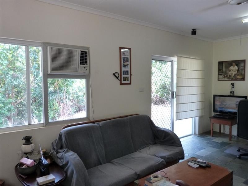 75 Cutten Street, Bingil Bay QLD 4852