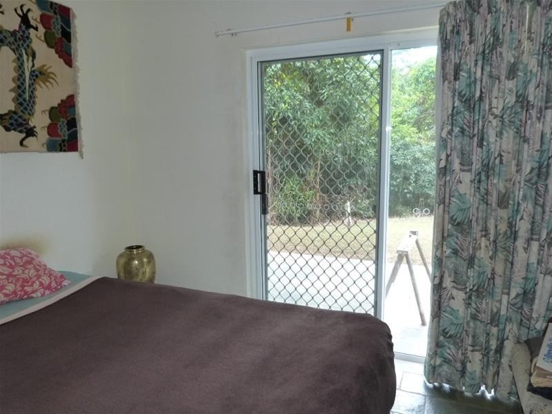 75 Cutten Street, Bingil Bay QLD 4852