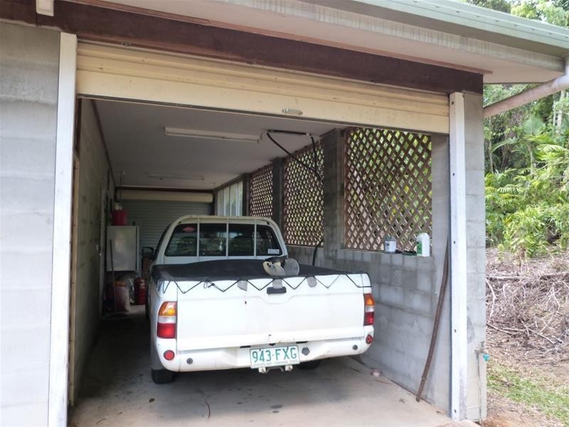 75 Cutten Street, Bingil Bay QLD 4852