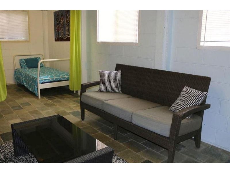 10 Hargreave Street, Kurrimine Beach QLD 4871