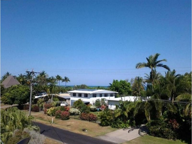 10 Hargreave Street, Kurrimine Beach QLD 4871