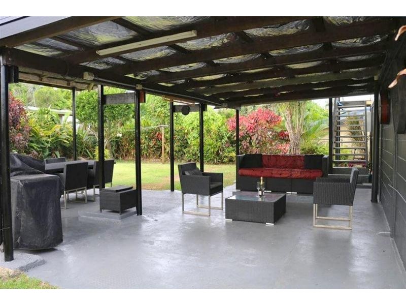 10 Hargreave Street, Kurrimine Beach QLD 4871