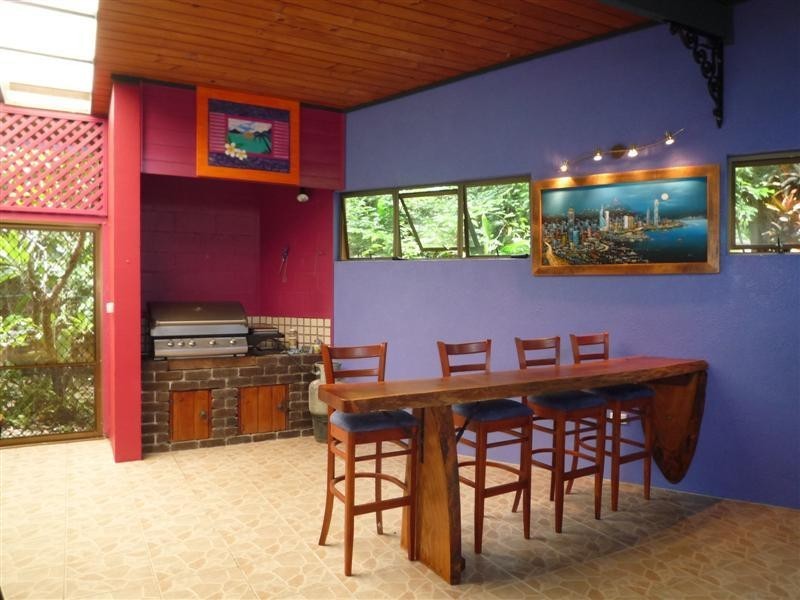 8 Webb Court, Bingil Bay QLD 4852