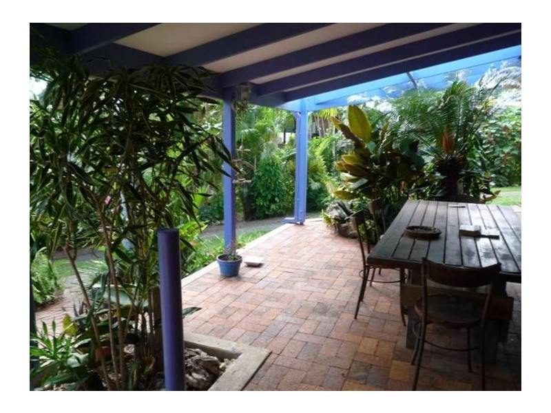 8 Webb Court, Bingil Bay QLD 4852