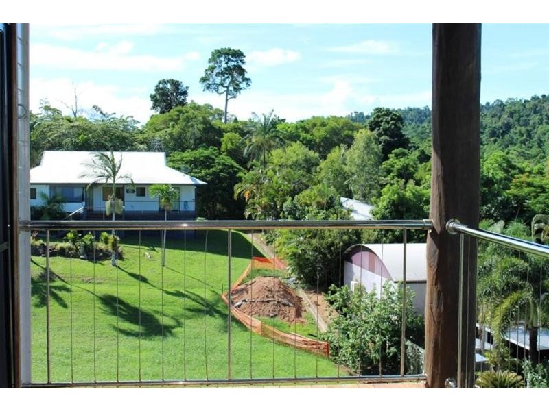 39 Dunkalli Crescent, Wongaling Beach QLD 4852