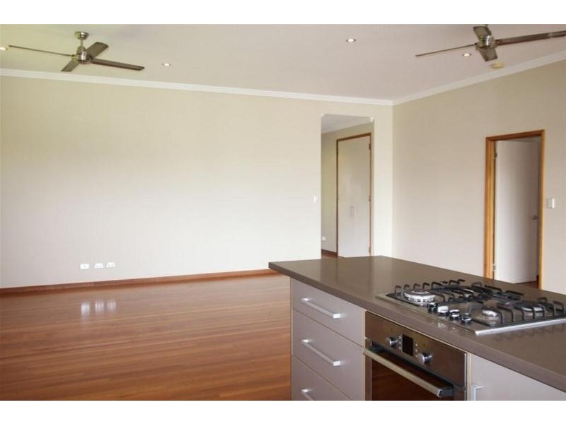 39 Dunkalli Crescent, Wongaling Beach QLD 4852