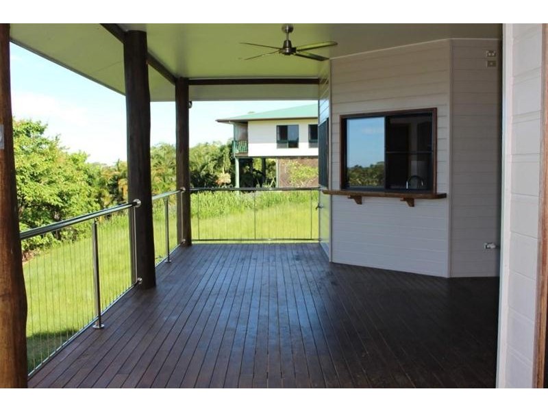 39 Dunkalli Crescent, Wongaling Beach QLD 4852