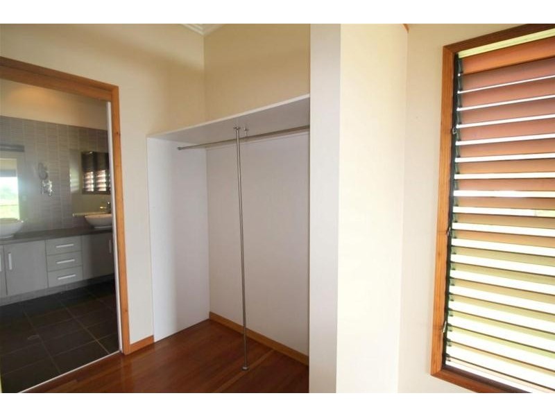 39 Dunkalli Crescent, Wongaling Beach QLD 4852