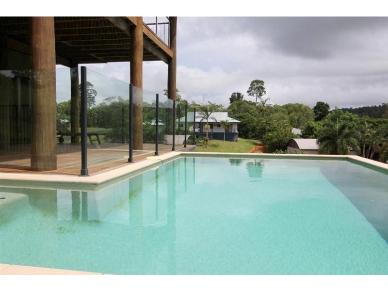 39 Dunkalli Crescent, Wongaling Beach QLD 4852