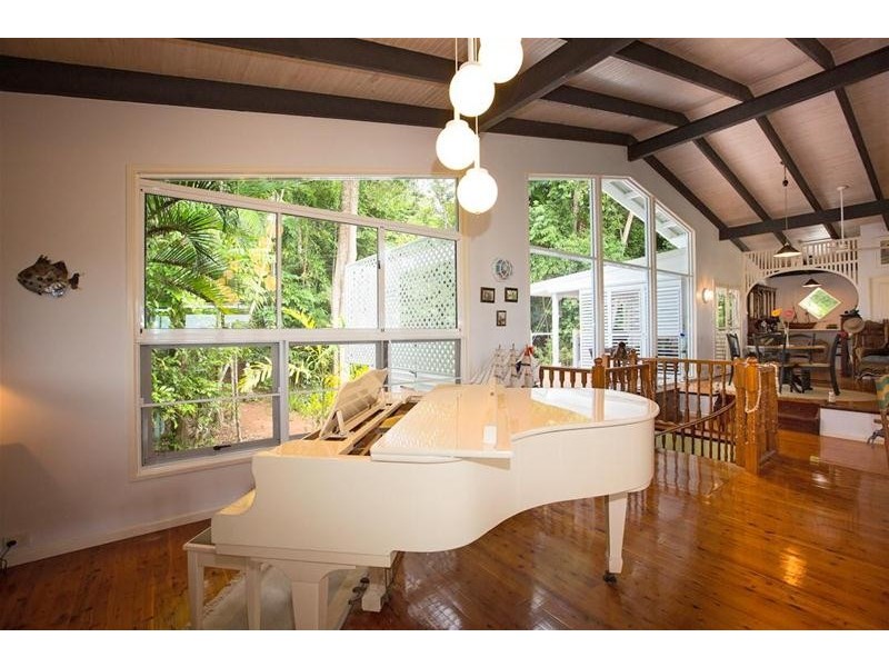 17 Campbell Terrace, South Mission Beach QLD 4852