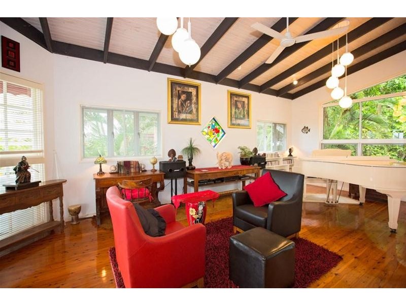 17 Campbell Terrace, South Mission Beach QLD 4852