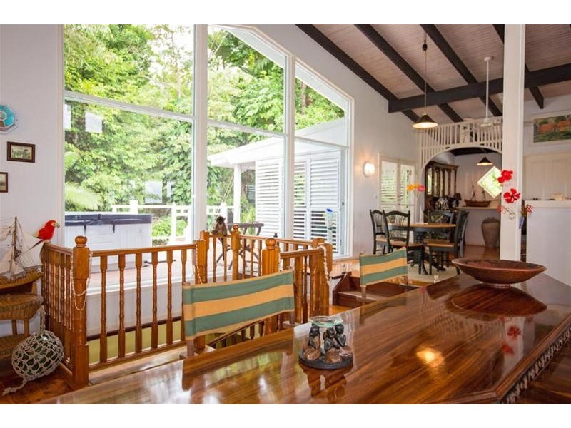 17 Campbell Terrace, South Mission Beach QLD 4852