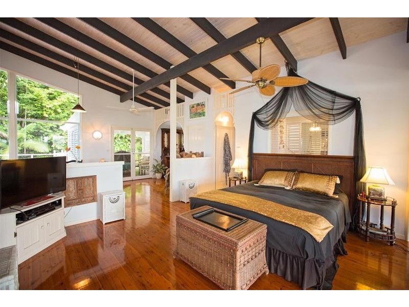 17 Campbell Terrace, South Mission Beach QLD 4852