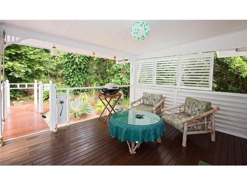 17 Campbell Terrace, South Mission Beach QLD 4852