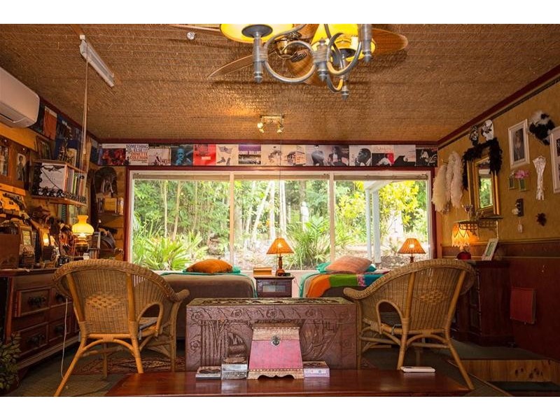 17 Campbell Terrace, South Mission Beach QLD 4852