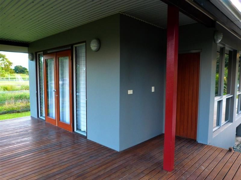 4 Chauvel Street, El Arish QLD 4855