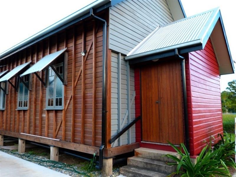 4 Chauvel Street, El Arish QLD 4855