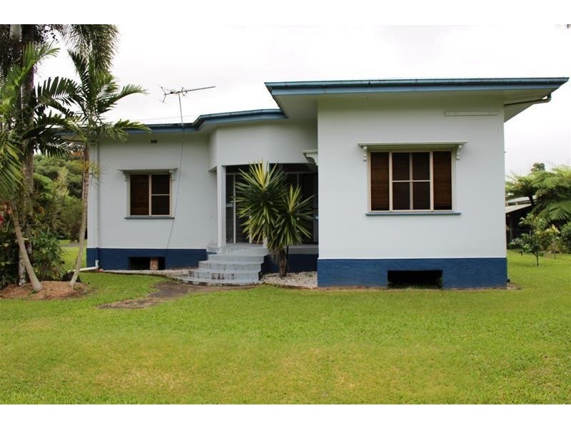 18 Albert Street, Silkwood QLD 4856