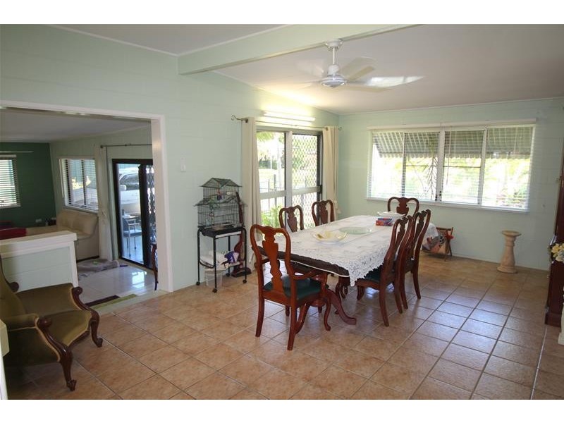 4 Ranleagh Street, Kurrimine Beach QLD 4871