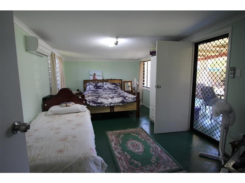 4 Ranleagh Street, Kurrimine Beach QLD 4871