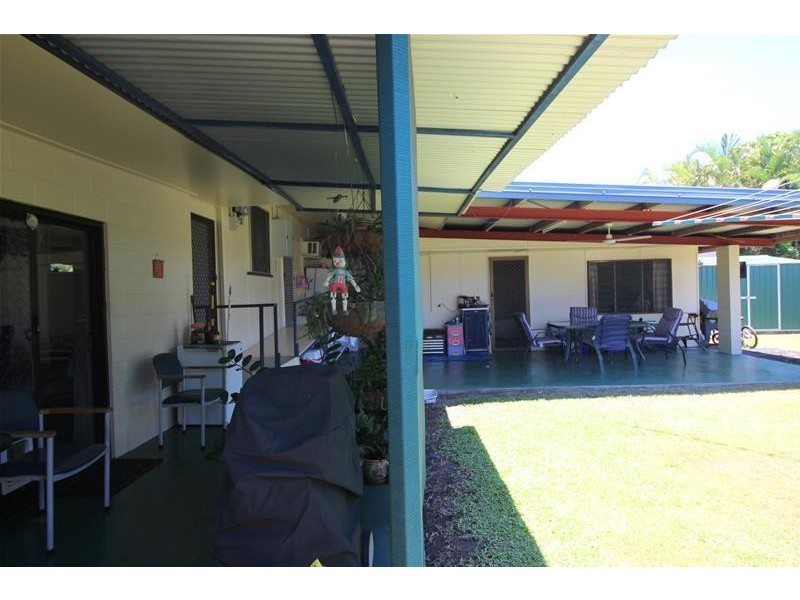 4 Ranleagh Street, Kurrimine Beach QLD 4871