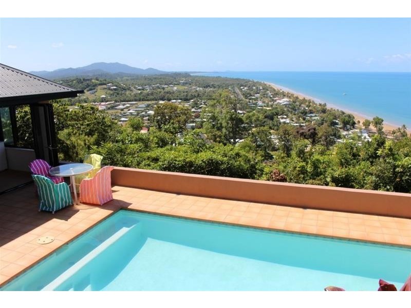 2 Explorers Drive, South Mission Beach QLD 4852