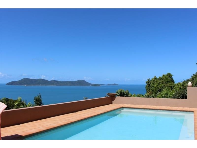 2 Explorers Drive, South Mission Beach QLD 4852