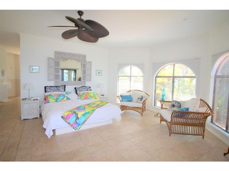 2 Explorers Drive, South Mission Beach QLD 4852