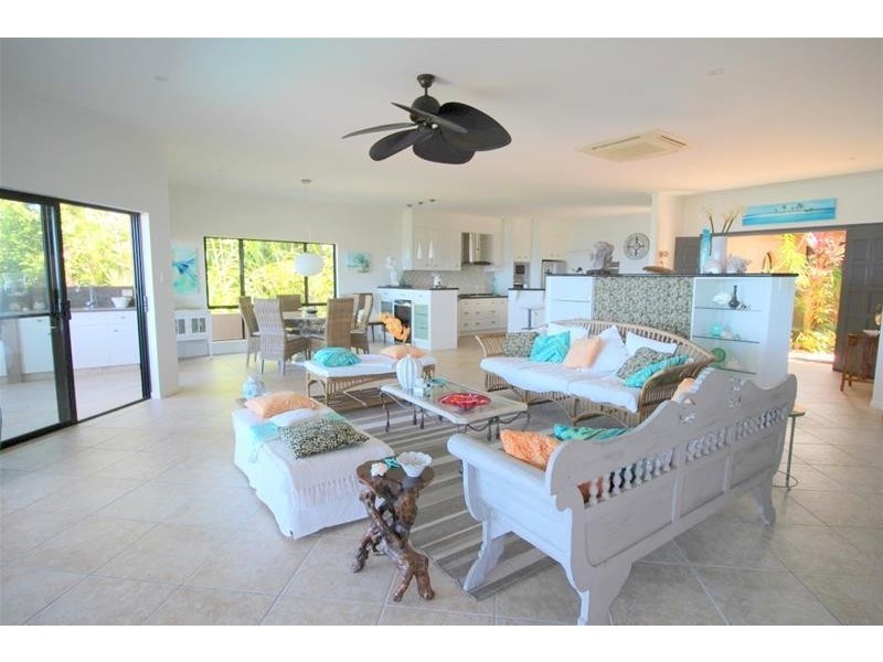 2 Explorers Drive, South Mission Beach QLD 4852