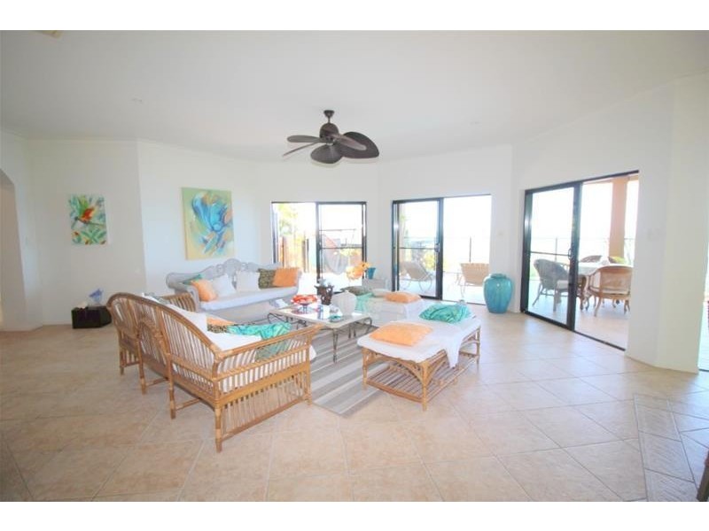 2 Explorers Drive, South Mission Beach QLD 4852