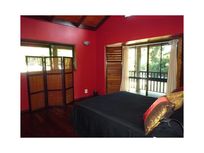 6 Mission Circle, Wongaling Beach QLD 4852