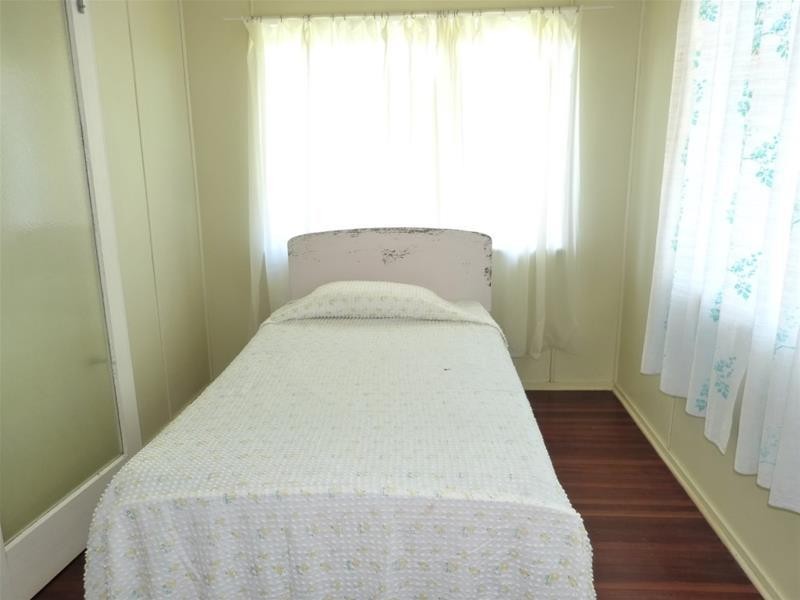 22 Porter Promenade, Mission Beach QLD 4852