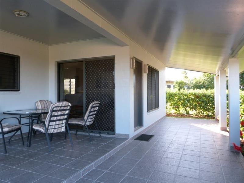 4 Lindquist Close, Mission Beach QLD 4852