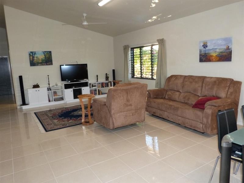 4 Lindquist Close, Mission Beach QLD 4852