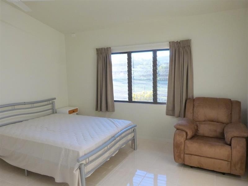 4 Lindquist Close, Mission Beach QLD 4852