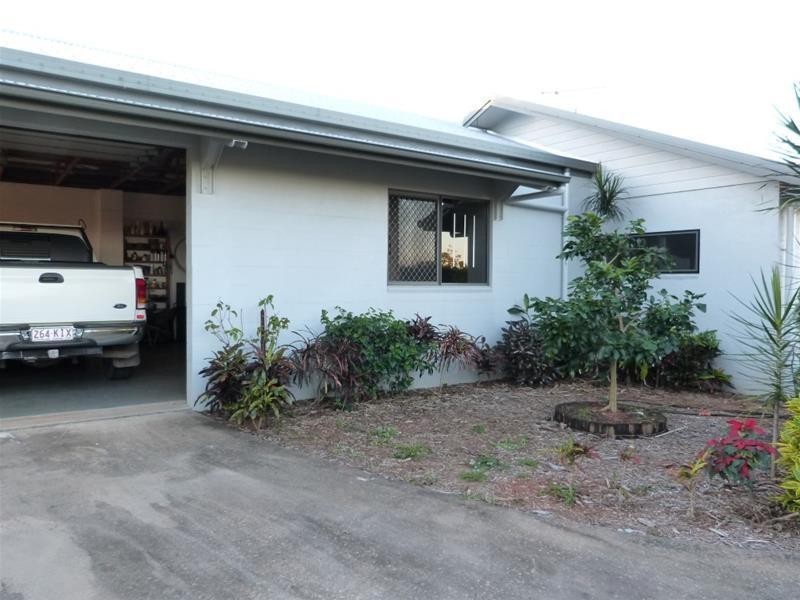 4 Lindquist Close, Mission Beach QLD 4852